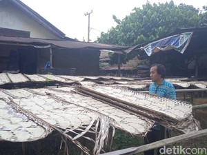Bisnis Opak Emak-emak di Candirejo Topang Perekonomian Keluarga
