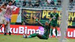 Persebaya Surabaya Tumbang Lawan Bali United di Kandang