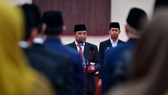 Pj Gubernur Sulsel Lantik 166 Pejabat Administrator-Pengawas Hasil Mutasi