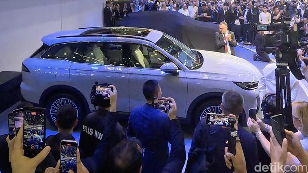 Chery Tiggo 9 PHEV meluncur di Beijing Auto Show 2024