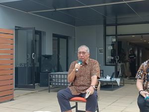 Luhut Sebut China Mau Tanam Padi di Kalteng, Bulog Siap Beli!