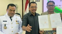 Pabrik diharapkan sdh mulai berproduksi akhir tahun ini.  
