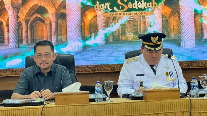 PT Maharaksa Biru Energi Tbk akan membangun pabrik biomassa di Kabupaten Blora. Mereka menggandeng sejumlah koperasi di Kabupaten Blora.