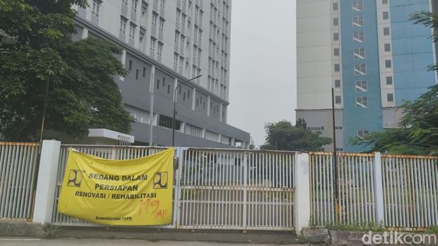 Kondisi terkini Wisma Atlet Kemayoran yang mau direnovasi, Kamis (25/4/2024).