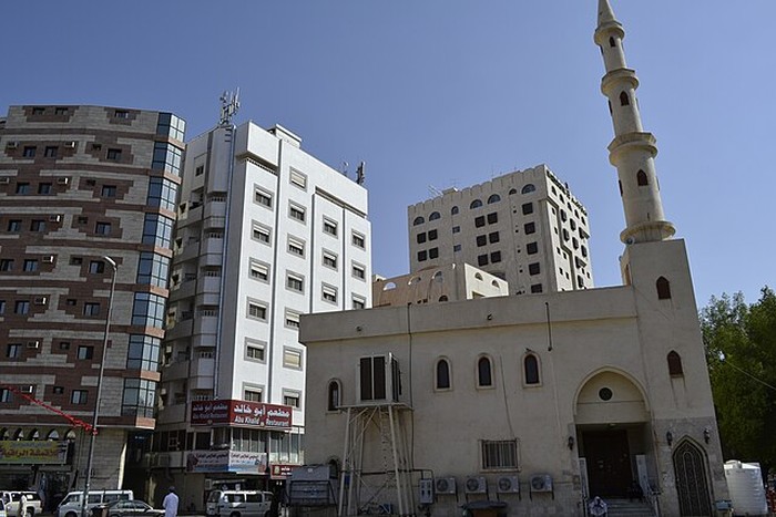Masjid Dzar Al Ghifari di Madinah, salah satu tempat bersejarah yang bisa dikunjungi jemaah haji dan umrah.