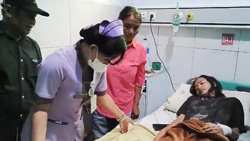 Pasien DBD menjalani rawat inap di Ruang Budaga RSUD Klungkung, Kamis (25/4/2024). (Foto: Putu Krista/detikBali)