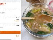 Pelanggan Bawa Wadah Sendiri Dikenai Biaya, Kedai Ini Berkelit