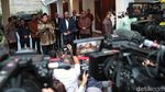 Saling Rangkul, Prabowo-Surya Paloh Sepakat Kerja Sama untuk Rakyat