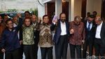 Saling Rangkul, Prabowo-Surya Paloh Sepakat Kerja Sama untuk Rakyat