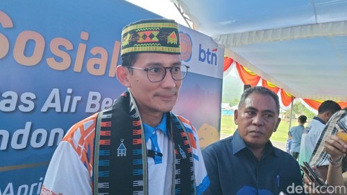 Ketua Bappilu PPP Sandiaga Uno di Desa Golo Mori, Labuan Bajo, Manggarai Barat, Nusa Tenggara Timur (NTT), Kamis (25/4/2024).
