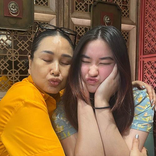 Titi DJ dan sang putri, Stephanie Poetri