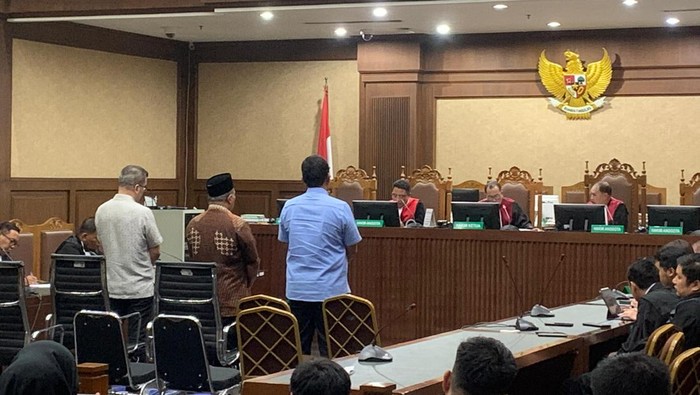 Windu Aji Sutanto dkk Divonis 6 hingga 8 Tahun Bui di Kasus Korupsi Nikel