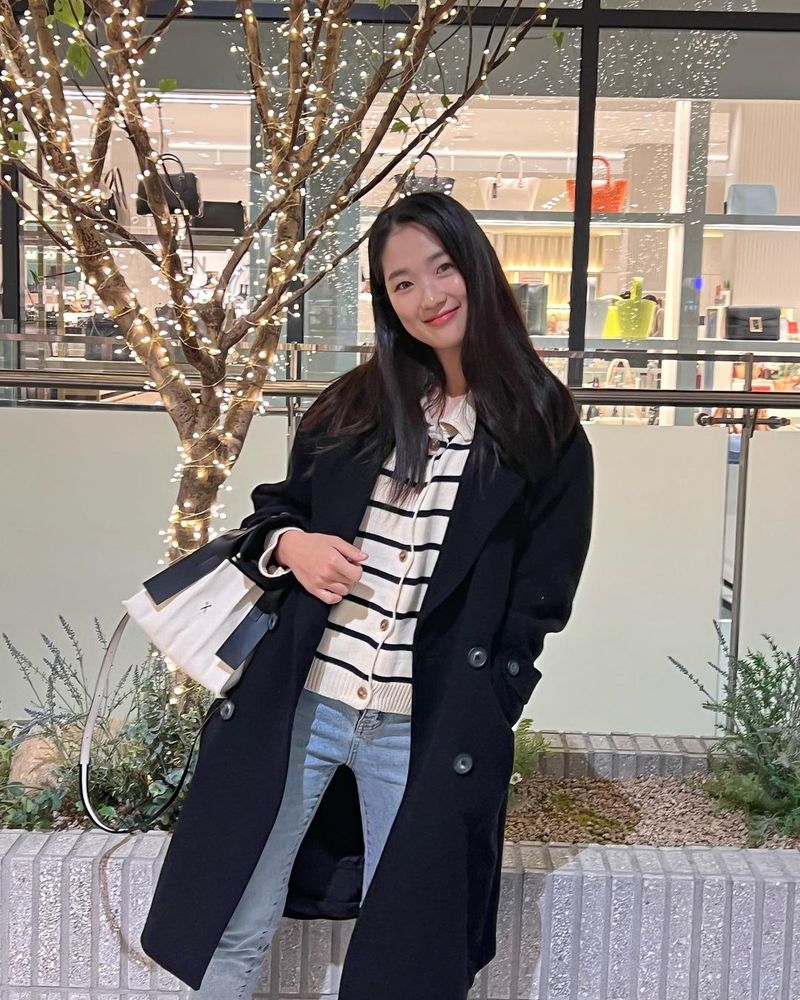 Artis Korea Selatan Kim Hye Yoon