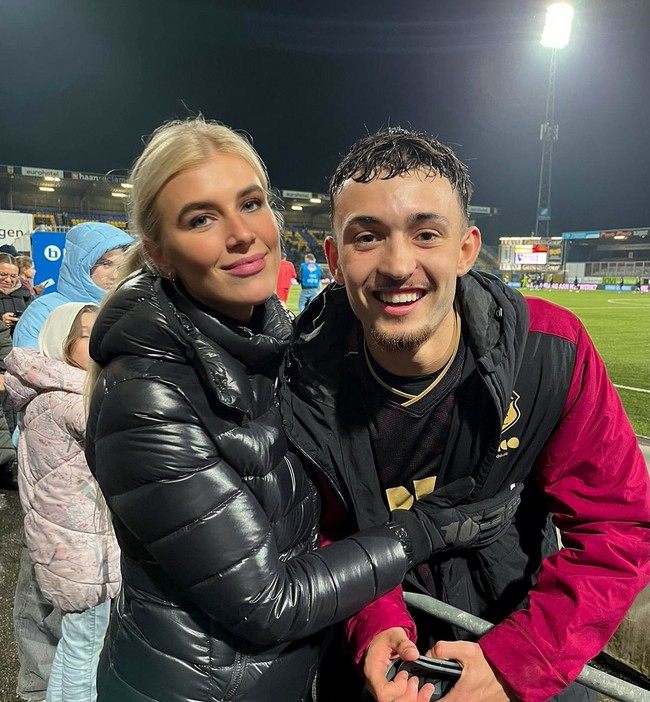 Di Instagram-nya sendiri Bernice kerap membagikan kemesraan dan dukungannya kepada pria 20 tahun tersebut. Foto: Instagram Bernice Mengers