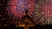 Festival Kembang Api Internasional Malta selalu menjadi daya tarik besar bagi wisatawan dari seluruh dunia.  