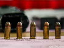 Oknum Polisi Penjual Amunisi ke KKB Ternyata Baru 5 Bulan Tugas di Papua