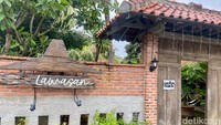 Restoran yang satu ini mengusung konsep rumah Jawa hingga pendopo yang menghadap ke halaman luas. Foto: detikFood