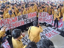 Nestapa Mahasiswa RI, dari Pinjol hingga UKT Mahal