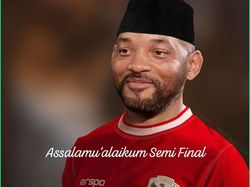 Meme Jemaah Salat Jumat Berbahagia Timnas ke Semifinal Piala Asia U-23