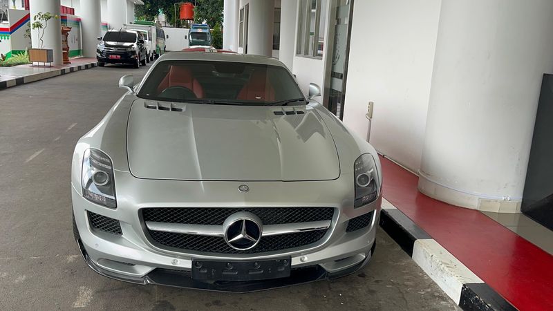 Mobil Harvey Moeis yang disita Kejagung (Rumondang-detikcom)