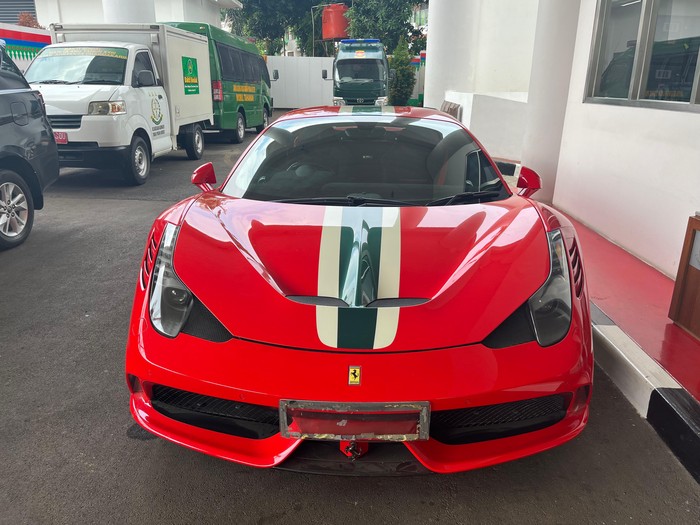 Mobil Harvey Moeis yang disita Kejagung (Rumondang-detikcom)