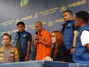 Penampakan Galih Loss Kini Berkepala Plontos dan Berbaju Tahanan