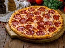 Tips Hangatkan Pizza Agar Teksturnya Empuk dan Renyah