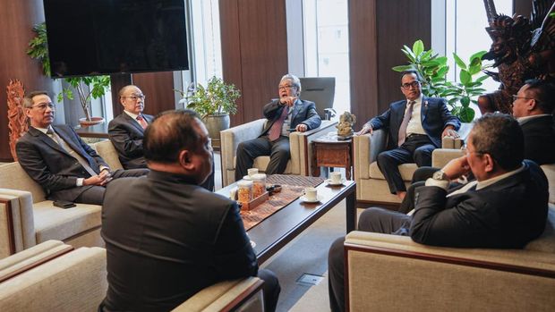 Pj. Gubernur Heru Bertemu Petinggi Pemerintah Jepang di TOD Investment Forum Bahas Kerja Sama MRT Jakarta. (Dok. beritajakarta)