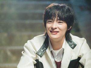 Mengenal Song Geon Hee, Pemain Sky Castle Jadi Second Lead di Lovely Runner