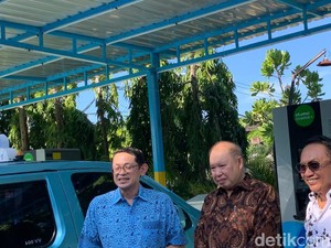 Hore, Ada SPKLU Baru di Jimbaran Berkapasitas 4 Kendaraan Listrik