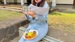 Syifa Hadju, Pacar Rizky Nazar Saat Masak Tom Yum dan Makan Es Krim