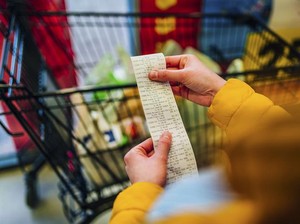 5 Tips Belanja Hemat Saat Harga-harga Makanan Melambung Naik