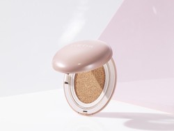 5 Perbedaan Cushion dan Bedak yang Perlu Kamu Pahami