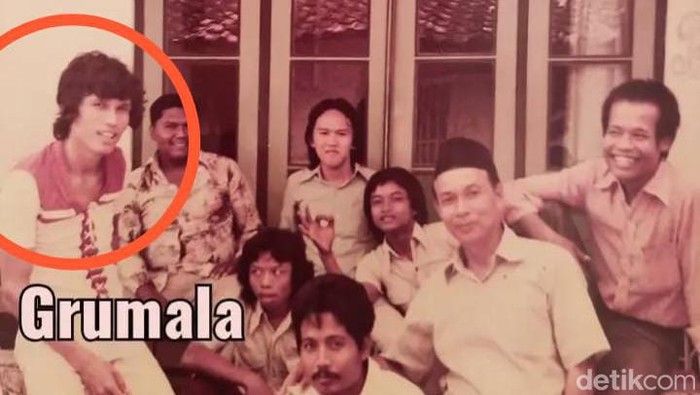 Udin Paul penjaga tiket bioskop istana bintang yang hits
