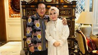 Akan Dinikahi Anwar Fuady, Wiwiet Tatung: Jatuh Cinta Nggak Pandang Umur