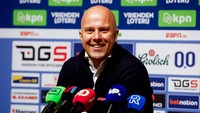 Arne Slot Umumkan Bakal Latih Liverpool Musim Depan