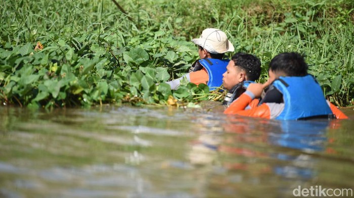 Bersih-bersih Sungai Brantas Kota Kediri