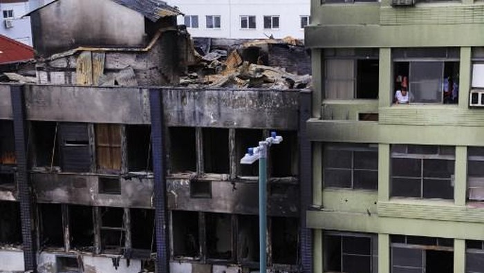 10 Orang Tewas dalam Kebakaran Gedung Penampungan Tunawisma di Brasil