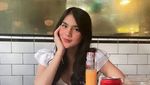 Gaya Keren Davina Karamoy yang Doyan Ramen hingga Dessert
