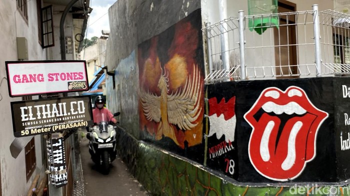 Gang Stones di Bandung.