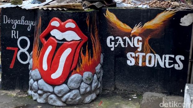 Gang Stones di Kecamatan Coblong, Kota Bandung.