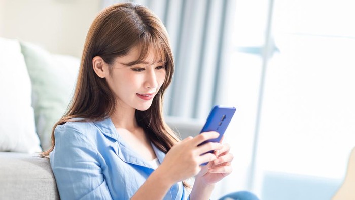 Ilustrasi pengguna smartphone