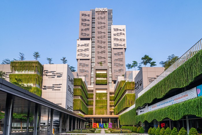 Kampus BINUS @Alam Sutera berlokasi di Tangerang Selatan.