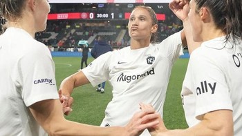 Oberon, Titania, And Puck With Fairies Dancing Oleh William Blake, 1786. Foto: Boredpanda