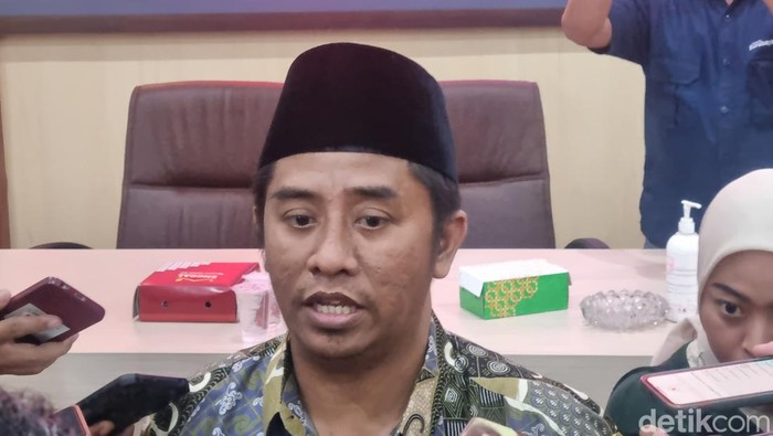 Komisioner KPU Surabaya, Subairi.