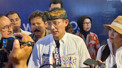 Menparekraf Sandiaga Uno di Kedonganan, Badung, Bali.