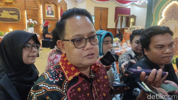 Pj Gubernur Jatim Adhy Karyono.