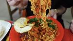 10 Warmindo Terenak di Jakarta, Menunya Mie Bangladesh hingga Mie Halte