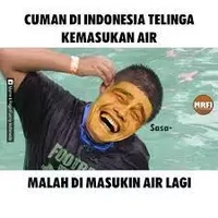 Senang deh jadi orang Indonesia, ada banyak hal unik yang hanya bisa ditemukan di negara ini. Cek meme cuma ada di Indonesia berikut, dijamin related.