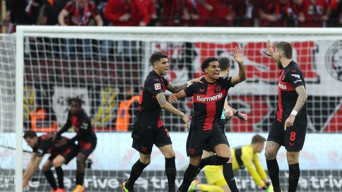 Leverkusen Vs Stuttgart: Gol Injury Time Selamatkan Die Werkself